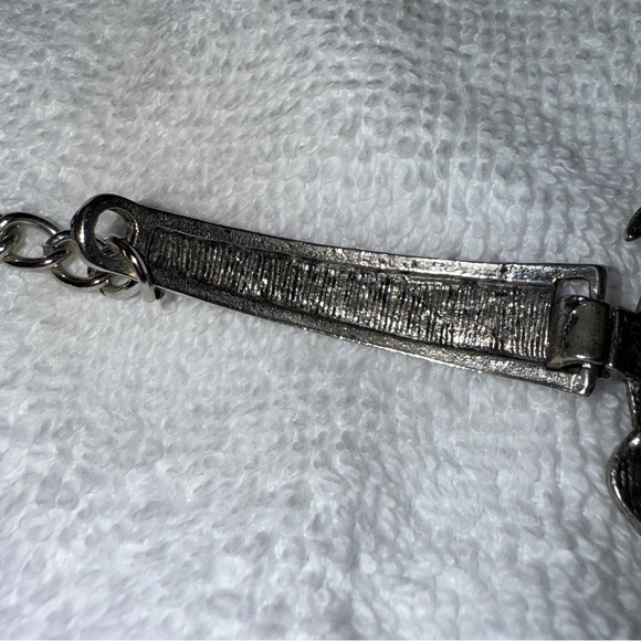 Handcrafted Turtle G clef Bracelet - Picture 7 of 12